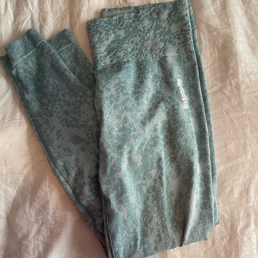 gymshark leggings adapt